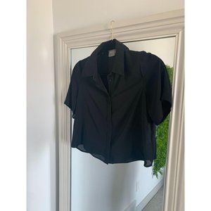 ASOS CROPPED SHORT SLEEVE CHIFFON BUTTON UP COLLAR